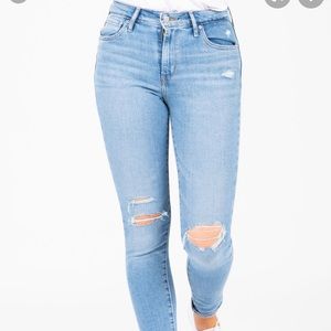 Levi’s 721 High Rise Skinny Jeans